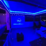 Lagoon Penthouse Appartement *