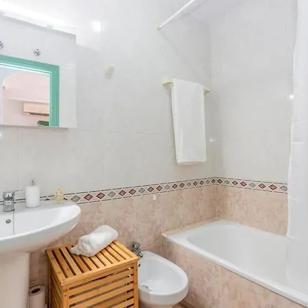 Lagoon Penthouse Apartment